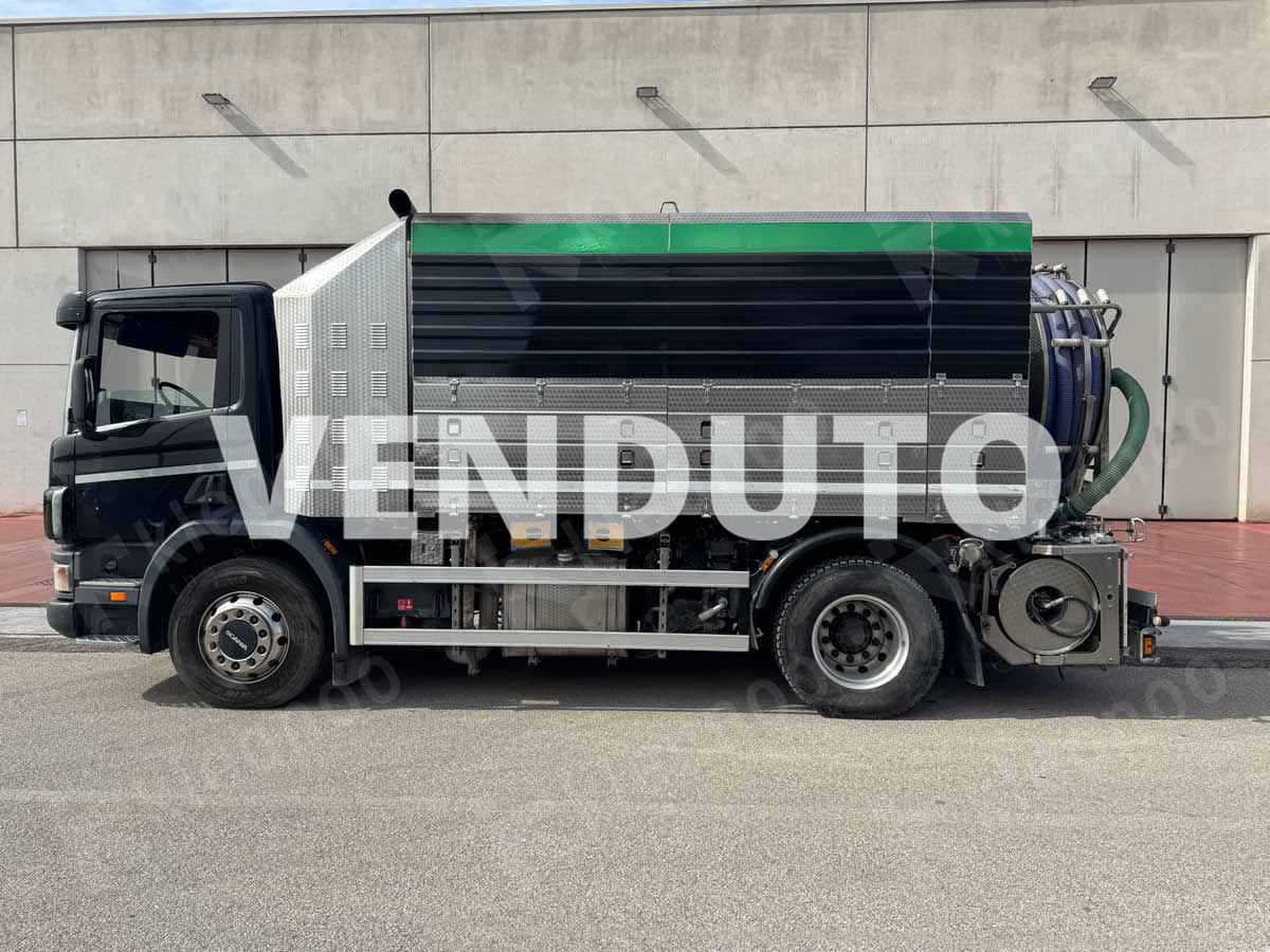 Spurgo Combinata Moro 2002 su Scania P114LB/380 - 4X2